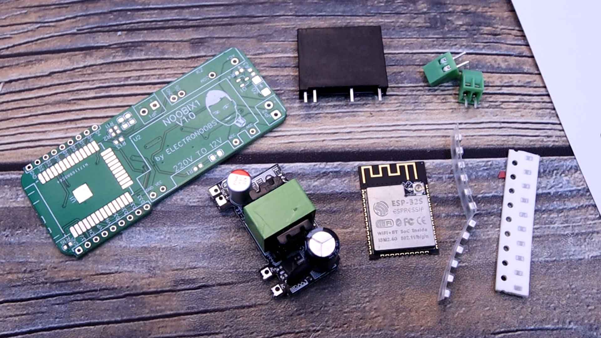 Arduino tutorial ESP32 IoT PCB Relay control